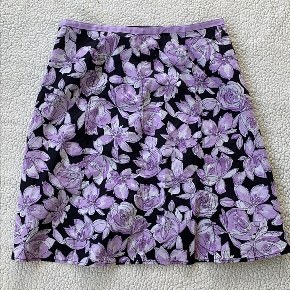 Rafaella Purple Floral Patterned Skirt, Size 12 - Picture 4 of 5